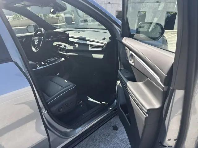 2025 Buick Enclave Sport Touring FWD