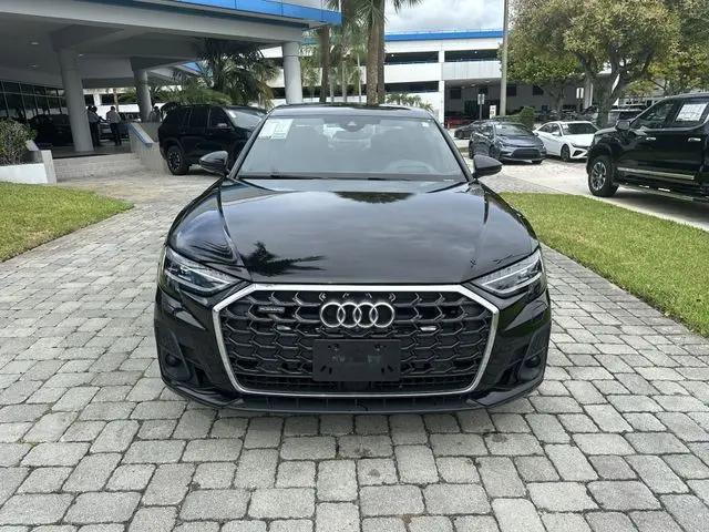2023 Audi A8 L 55 TFSI quattro Tiptronic