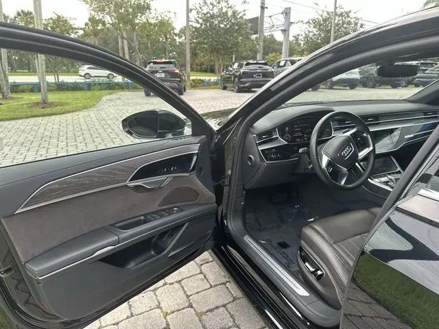 2023 Audi A8 L 55 TFSI quattro Tiptronic