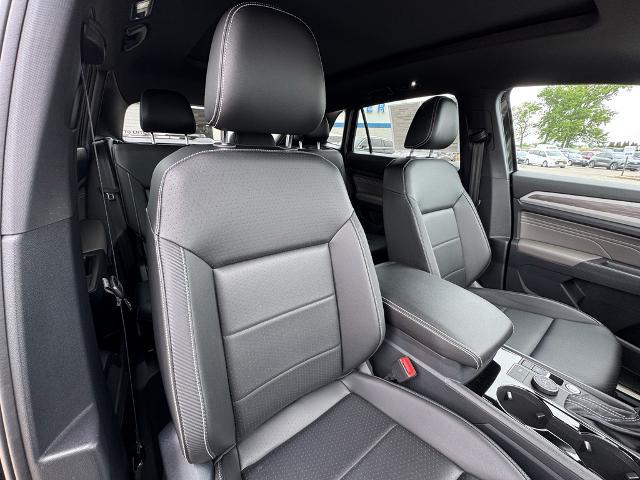 2022 Volkswagen Atlas Cross Sport 3.6L V6 SE w/Technology