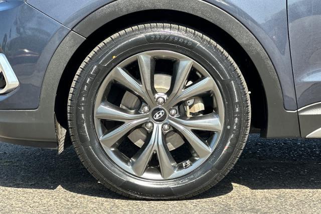 2017 Hyundai Santa Fe Sport 2.0T Ultimate