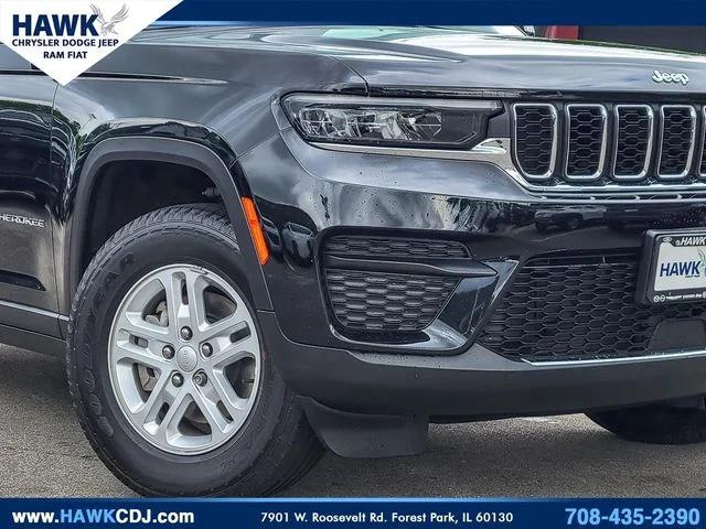 2023 Jeep Grand Cherokee Laredo 4x4
