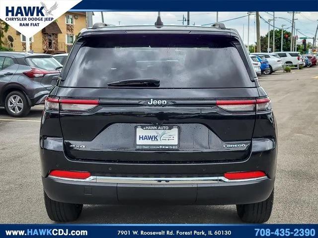 2023 Jeep Grand Cherokee Laredo 4x4