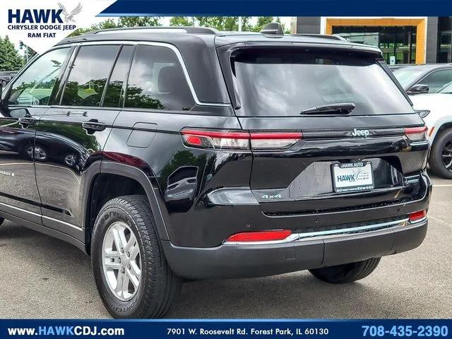 2023 Jeep Grand Cherokee Laredo 4x4