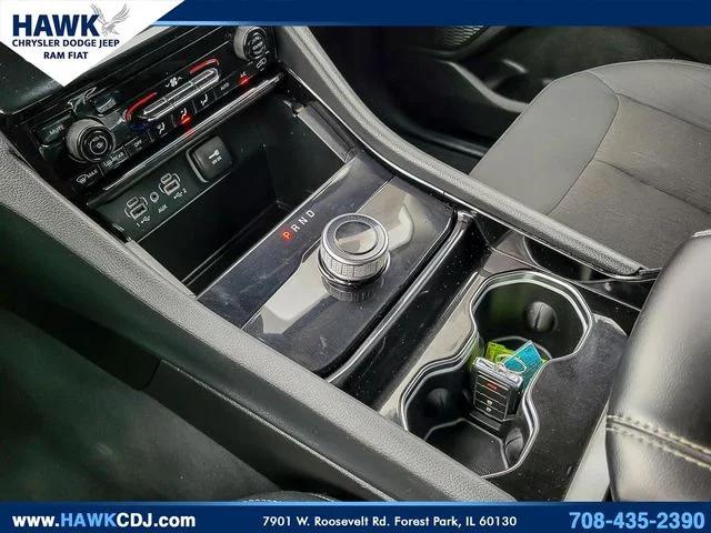 2023 Jeep Grand Cherokee Laredo 4x4