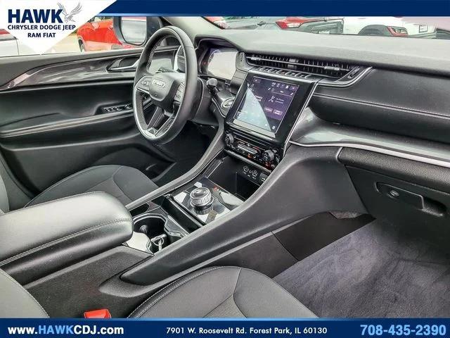 2023 Jeep Grand Cherokee Laredo 4x4