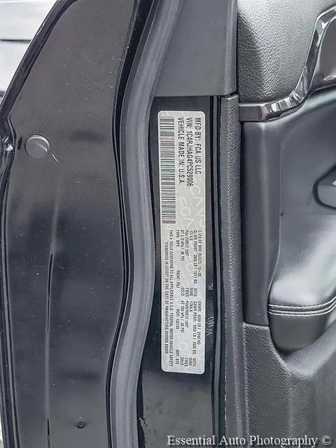 2023 Jeep Grand Cherokee Laredo 4x4