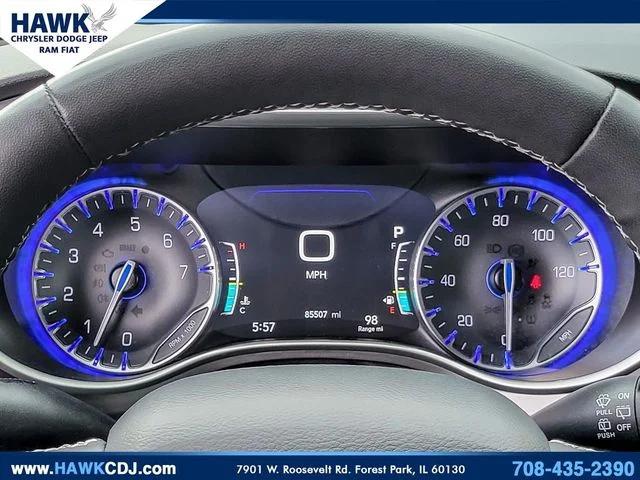 2023 Chrysler Pacifica Touring L