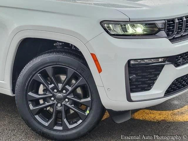 2026 Jeep Grand Cherokee GRAND CHEROKEE L LIMITED RESERVE 4X4
