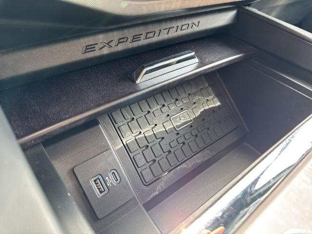 2024 Ford Expedition Platinum MAX