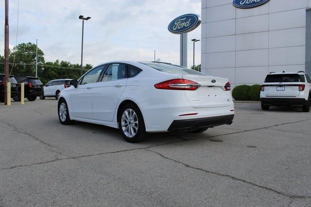 2020 Ford Fusion SE