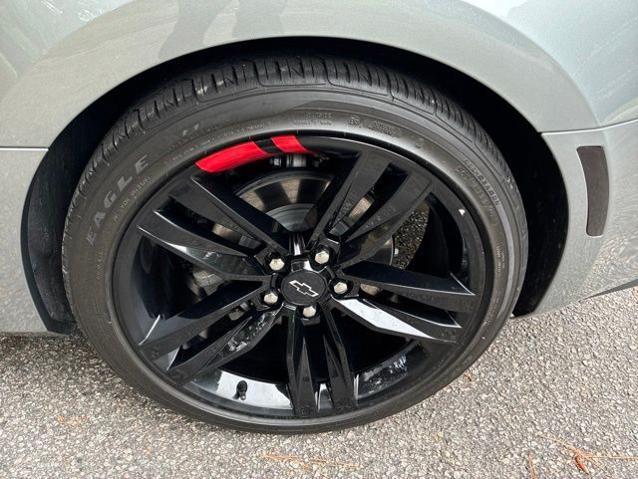 2024 Chevrolet Camaro RWD Convertible 2LT