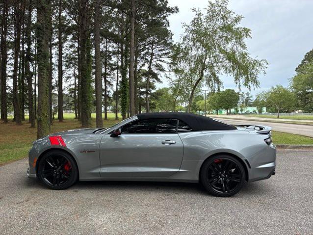 2024 Chevrolet Camaro RWD Convertible 2LT