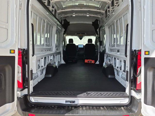 2025 Ford Transit Cargo Van 148 WB High Roof Extended Carg