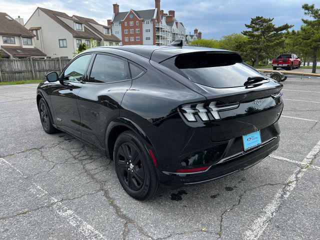 2023 Ford Mustang Mach-E California Route 1