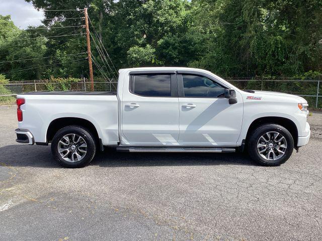 2023 Chevrolet Silverado 1500 4WD Crew Cab Short Bed RST