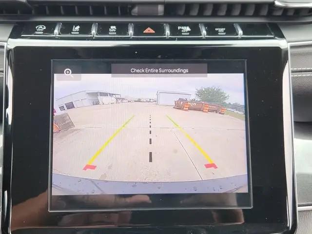 2021 Jeep Grand Cherokee Laredo 4x2