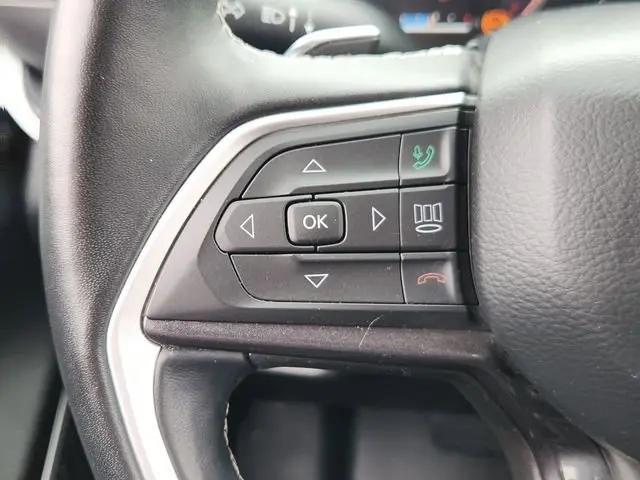 2021 Jeep Grand Cherokee Laredo 4x2