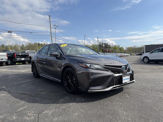 2023 Toyota Camry XSE Hybrid