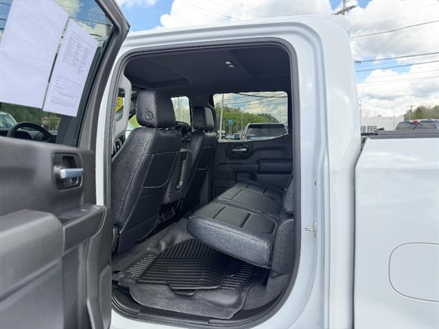2021 Chevrolet Silverado 1500 4WD Crew Cab Short Bed Custom