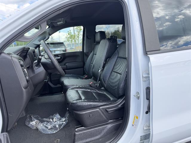 2021 Chevrolet Silverado 1500 4WD Crew Cab Short Bed Custom