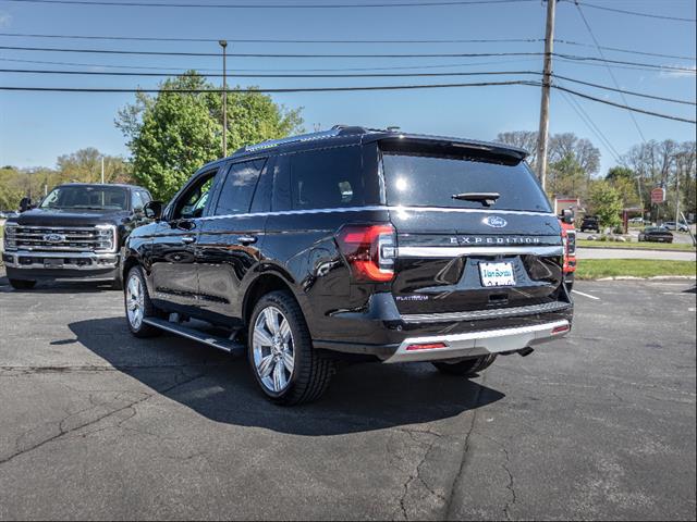2024 Ford Expedition Platinum
