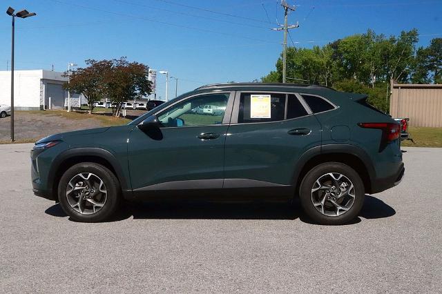 2025 Chevrolet Trax FWD LT