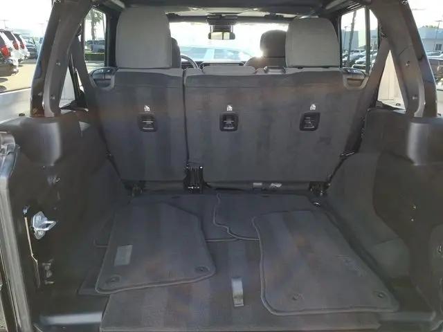2025 Jeep Wrangler 4-Door Rubicon 4x4