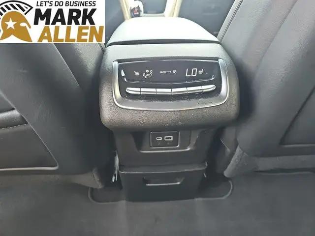 2023 Cadillac XT6 AWD Sport