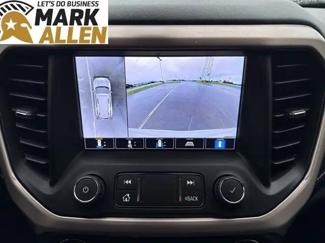 2022 GMC Acadia FWD Denali