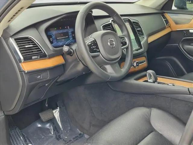 2023 Volvo XC90 B6 Plus 7-Seater