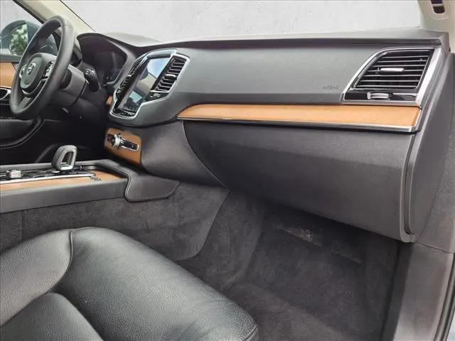 2023 Volvo XC90 B6 Plus 7-Seater