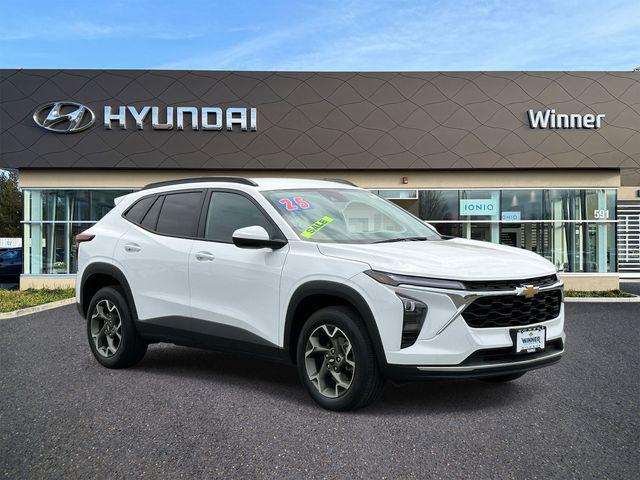 2025 Chevrolet Trax FWD LT