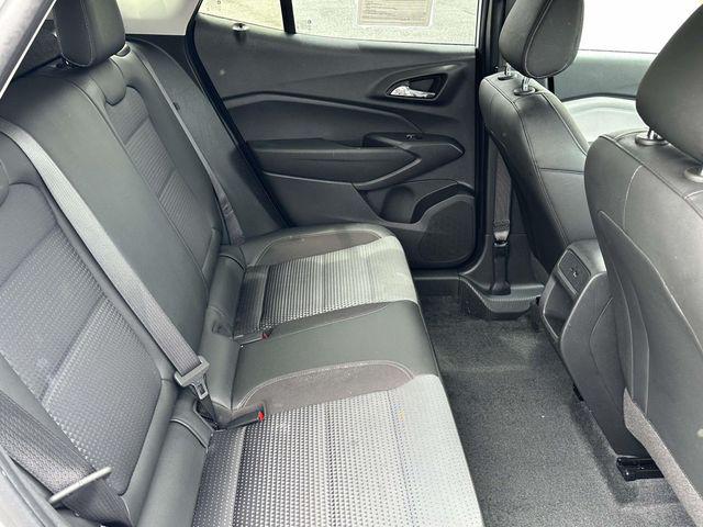 2025 Chevrolet Trax FWD LT