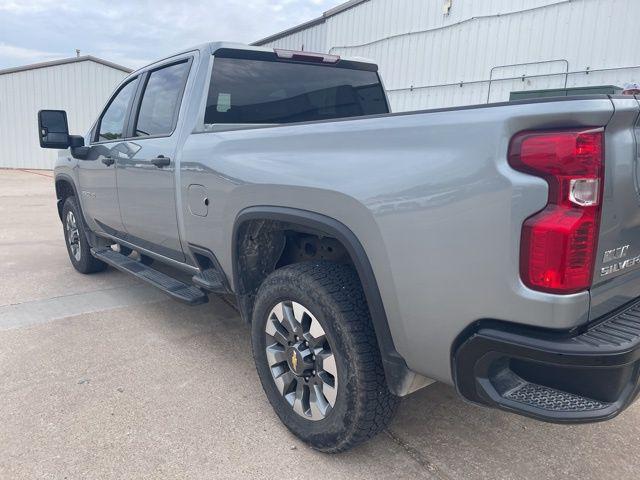 2024 Chevrolet Silverado 2500HD 4WD Crew Cab Standard Bed Custom