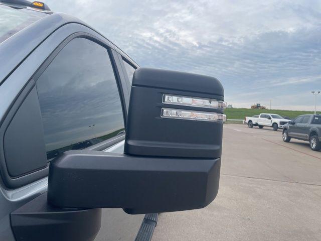 2024 Chevrolet Silverado 2500HD 4WD Crew Cab Standard Bed Custom