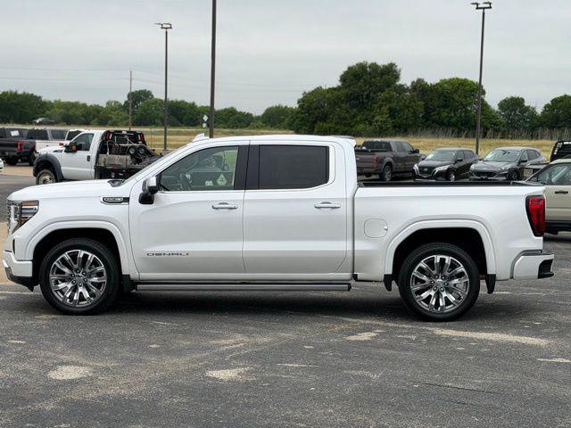 2025 GMC Sierra 1500 4WD Crew Cab Short Box Denali
