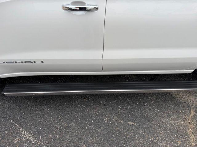 2025 GMC Sierra 1500 4WD Crew Cab Short Box Denali