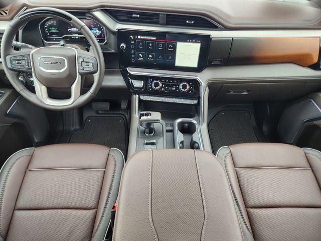 2025 GMC Sierra 1500 4WD Crew Cab Short Box Denali