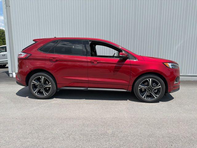 2023 Ford Edge ST