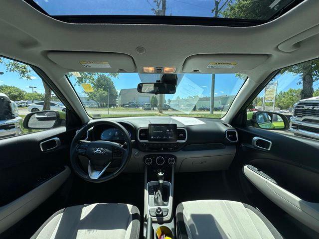 2024 Hyundai Venue SEL 2024 Hyundai Venue SEL