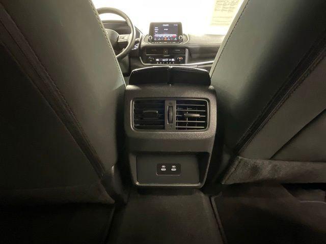 2025 Nissan Rogue SV FWD