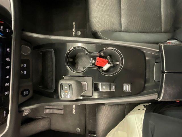2025 Nissan Rogue SV FWD