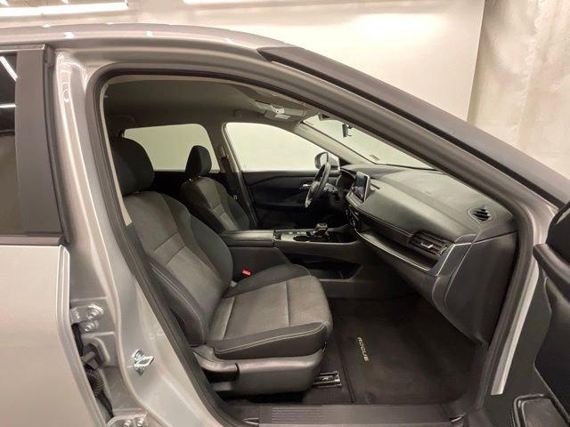 2025 Nissan Rogue SV FWD