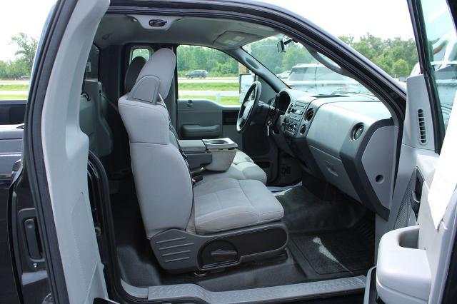 2006 Ford F-150 XL