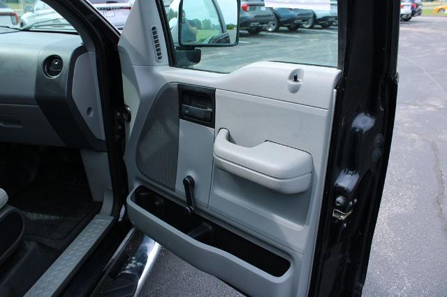 2006 Ford F-150 XL