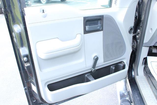 2006 Ford F-150 XL