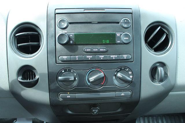 2006 Ford F-150 XL