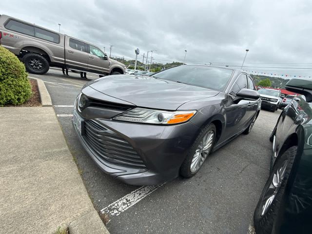 2019 Toyota Camry XLE V6 for sale in Roseburg, OR