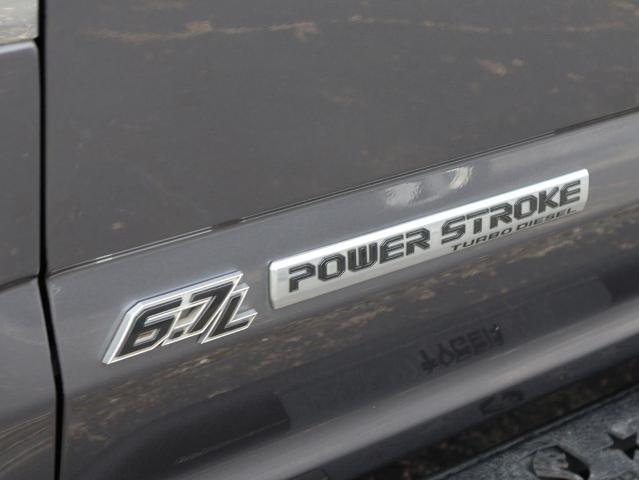 2022 Ford F-350 LARIAT